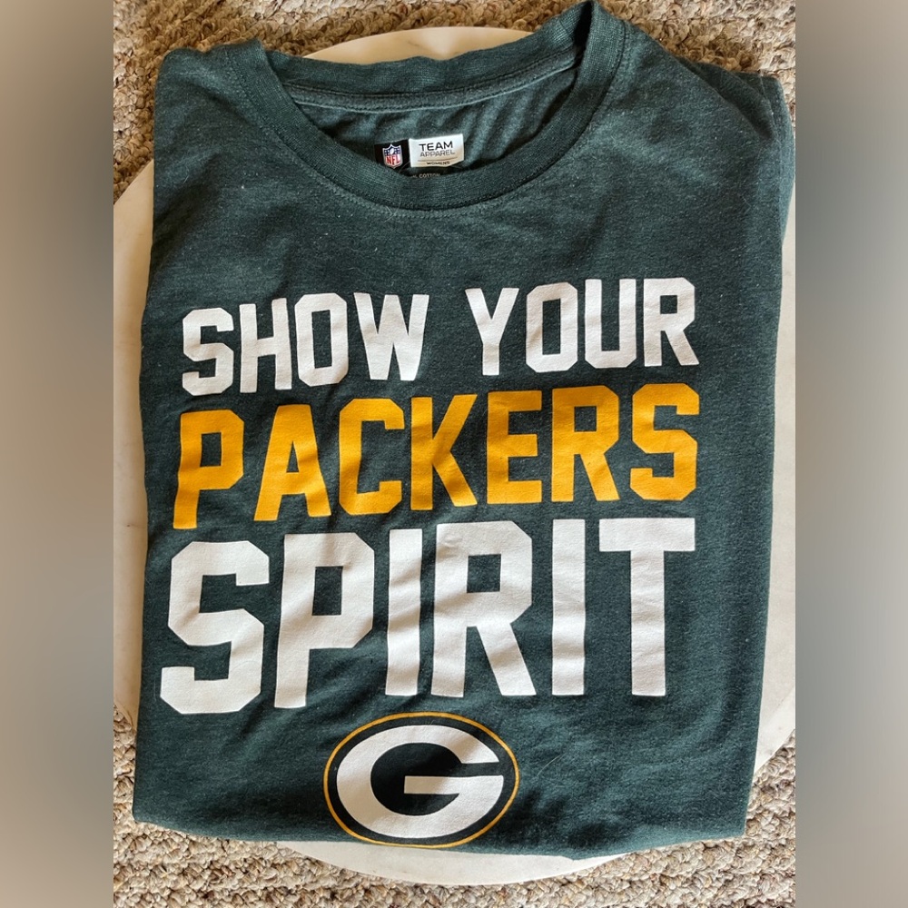 😎 Women’s Green Bay NFL Tshirt